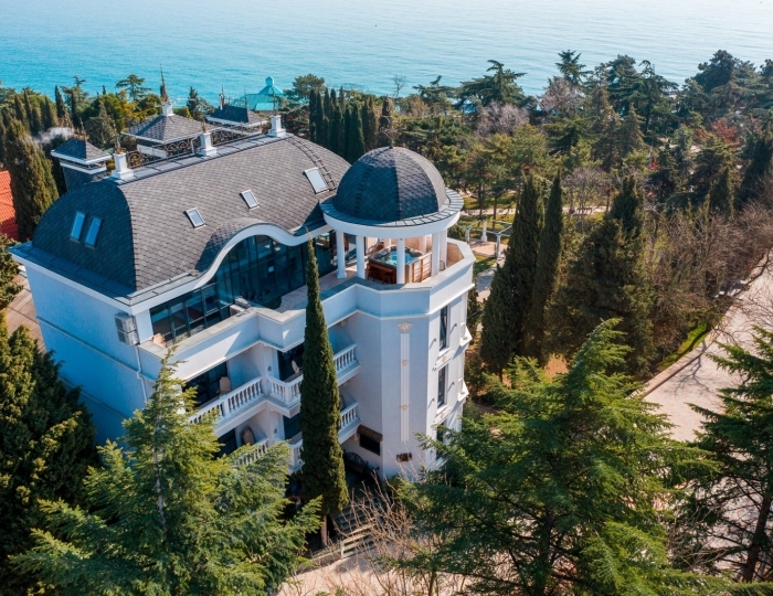 Гостевой дом «Усадьба Приморский парк» Алушта